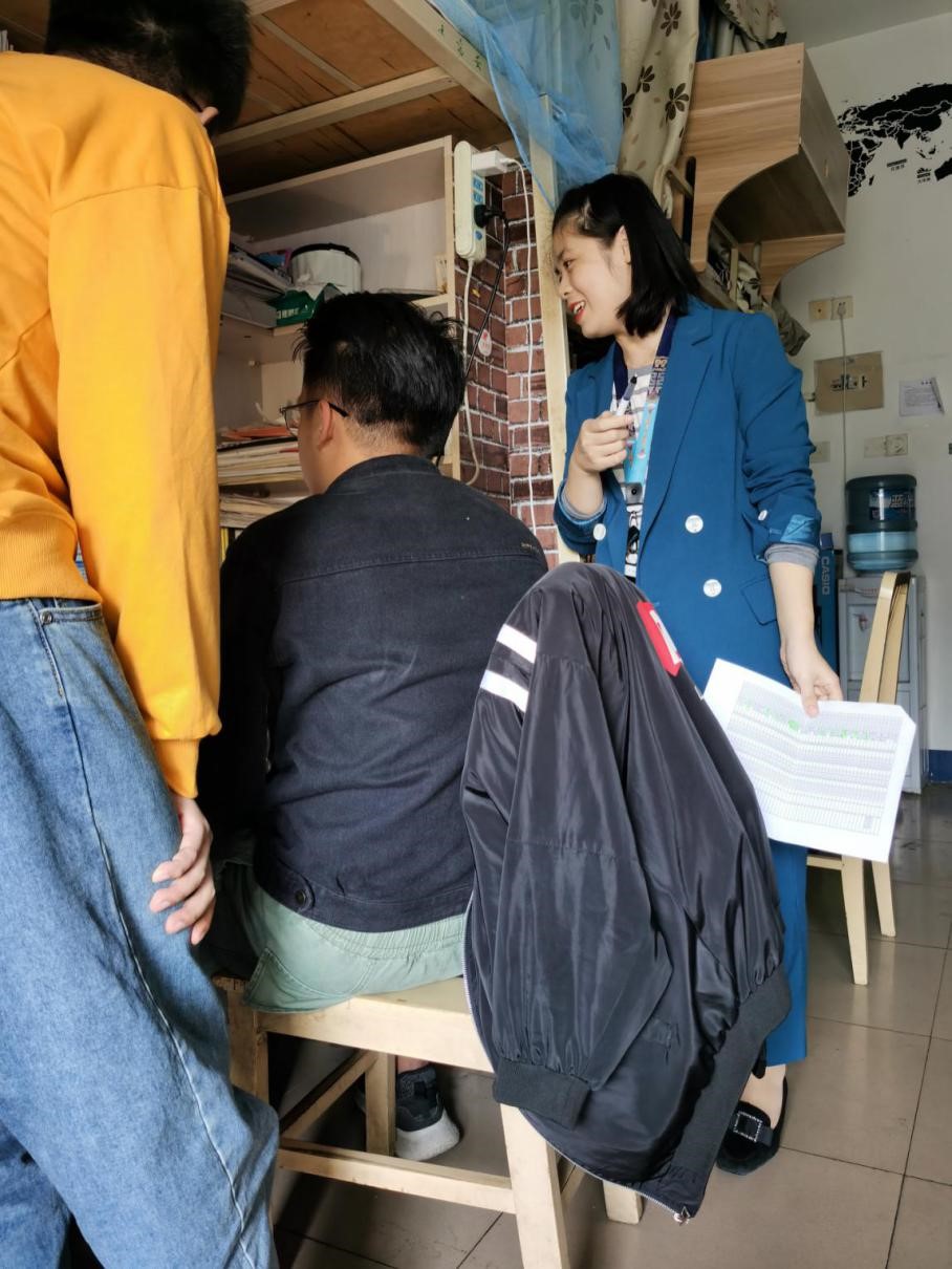 1571655592044095906.jpg 2.jpg